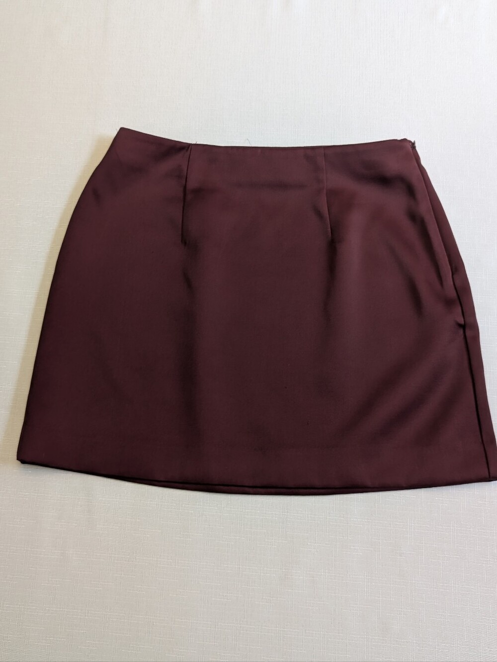 A New Day Maroon Satin Mini Skirt Burgundy Wine Size 4 NWOT